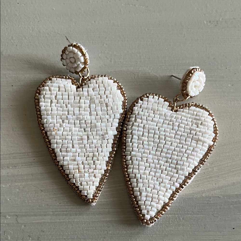 White & gold beaded Heart Earrings